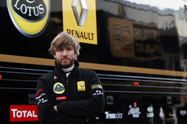Ник Хайдфельд поедет за Lotus Renault GP в 2011 году