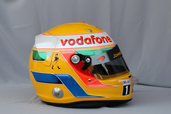 Шлем Льюиса Хэмилтона в сезоне 2010 | Lewis Hamilton 2010 helmet