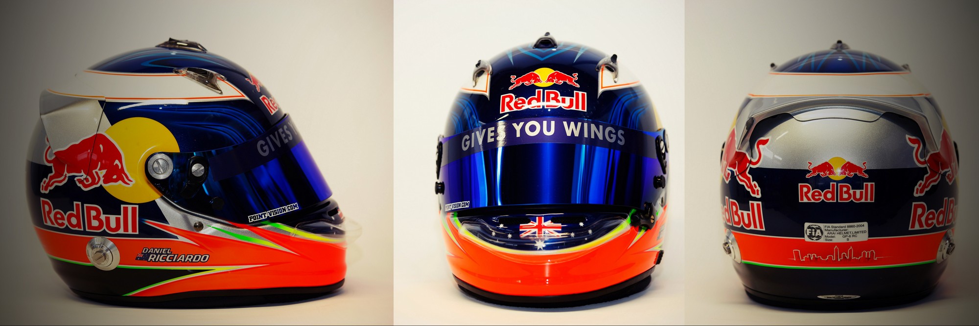 Шлем Даниэля Риккьярдо на сезон 2011 года | 2011 helmet of Daniel Ricciardo